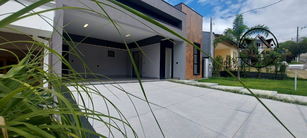 Casa com 3 dormitórios (3 suítes) no JARDIM PORTAL DE ITAICI, INDAIATUBA
