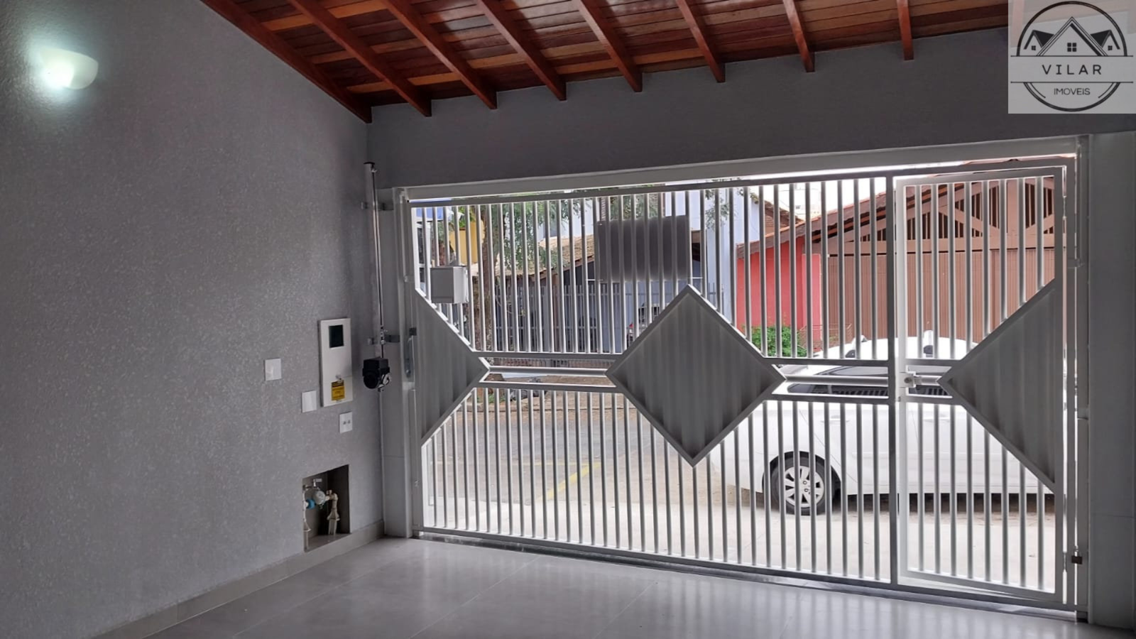 Casa Térrea Novano Jardim Pau Preto em Indaiatuba com 3 Dormitórios, Suíte e Energia Solar